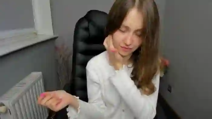 Young_Afina