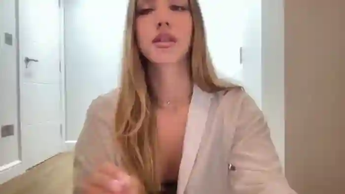 Maria_x1