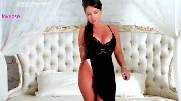 NycoleAniston