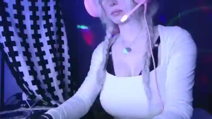 Snowbunnyyy