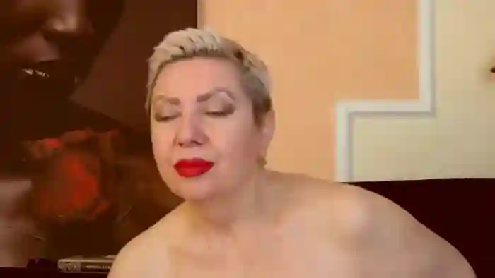LADY__POSH
