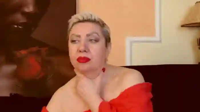 LADY__POSH