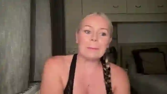 LarasDen