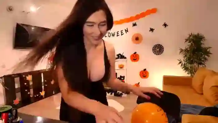 PoppyNaked