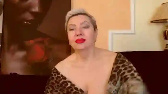 LADY__POSH