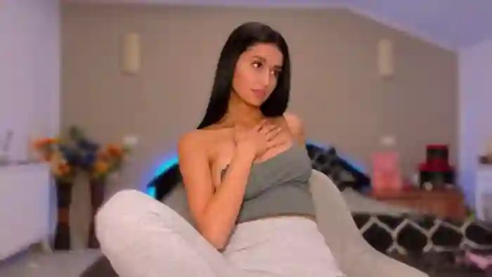 kissytease8