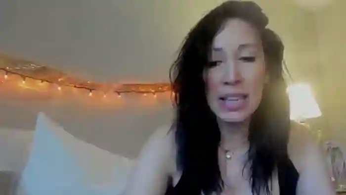 Jaslene_25