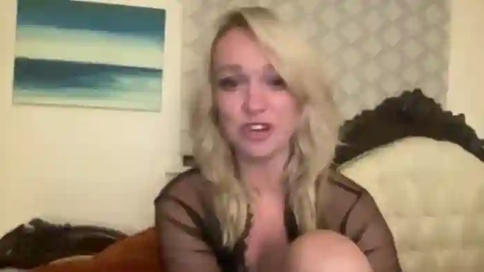 MsFunCurious
