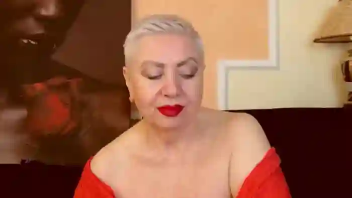 LADY__POSH