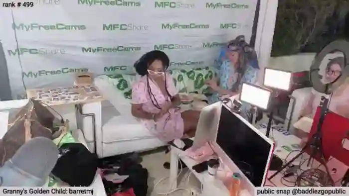 KylieNicole