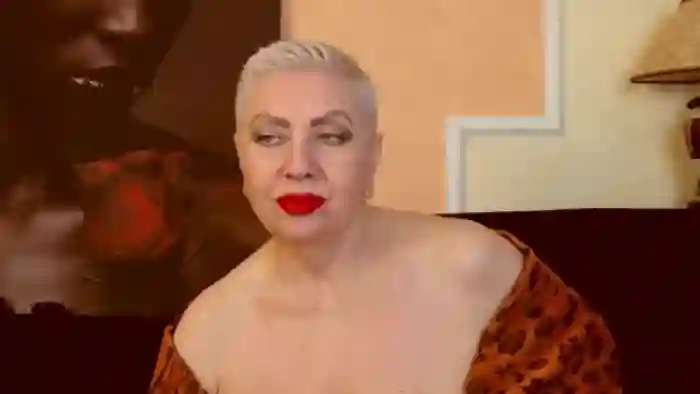 LADY__POSH