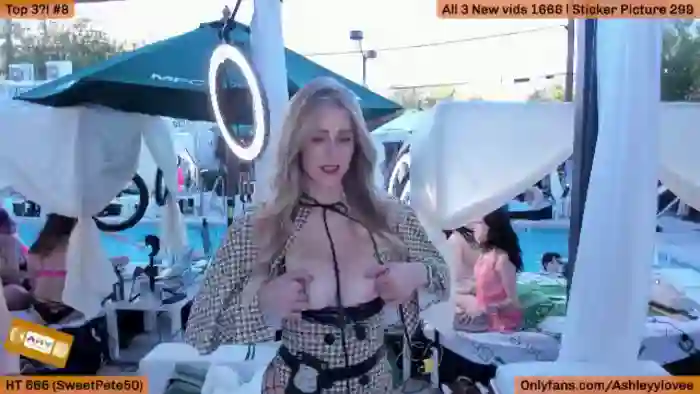 AshleyyLovee