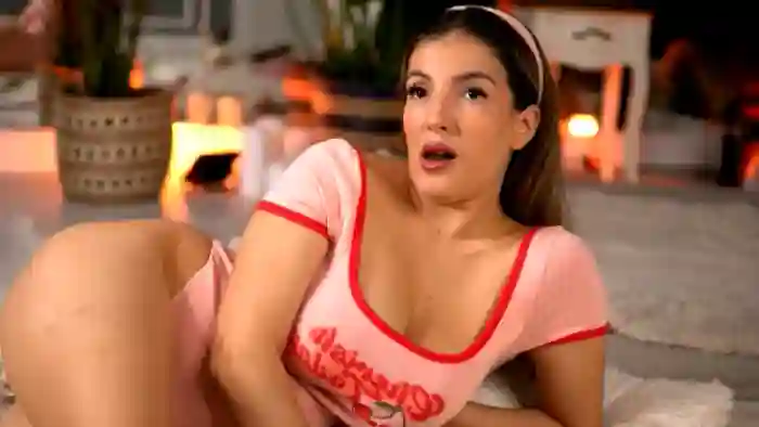 KellyMathews