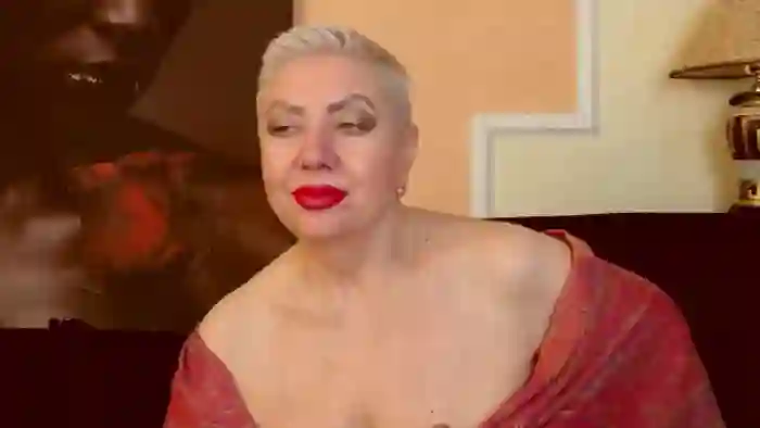 LADY__POSH