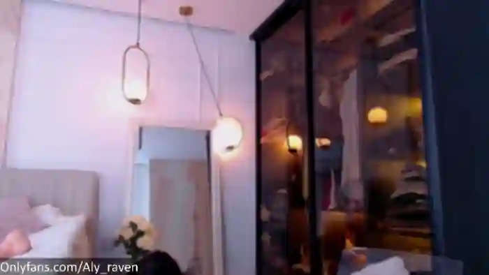 Aly_Ravennx