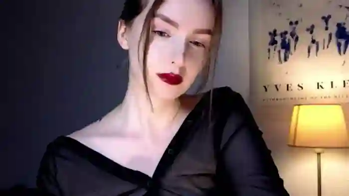 Red_Lips_Girl