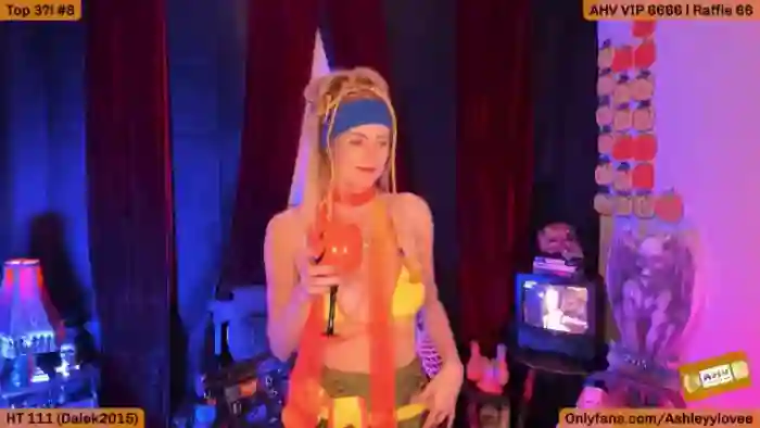 AshleyyLovee