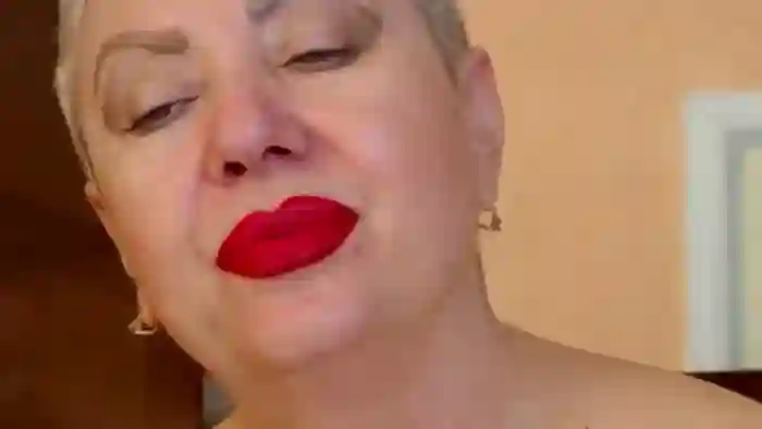 LADY__POSH