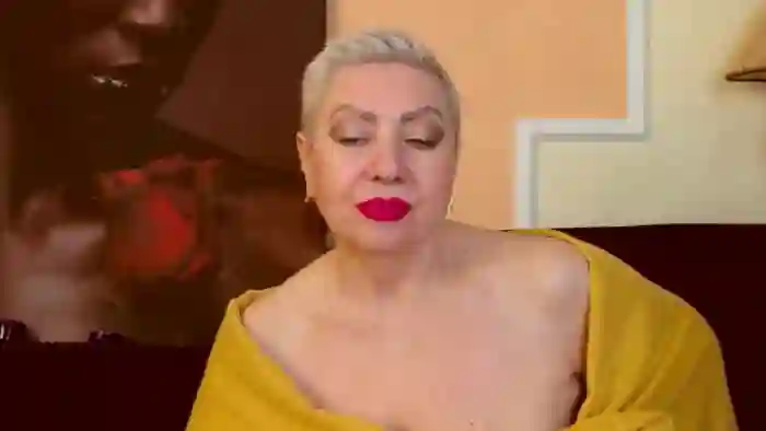 LADY__POSH