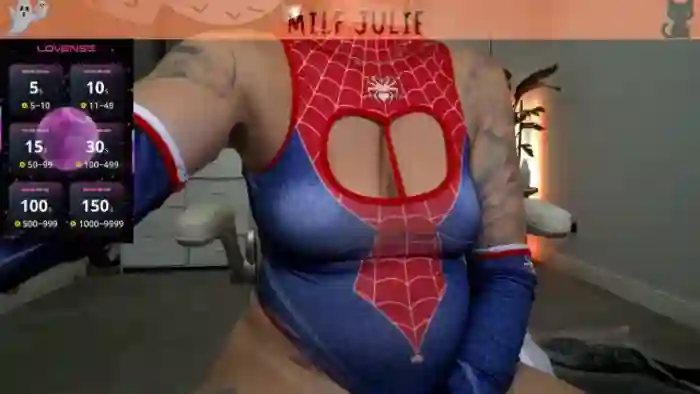 Milf_Julie