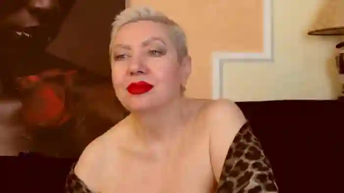 LADY__POSH