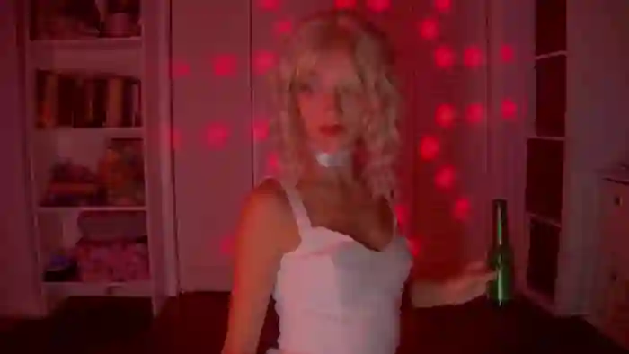 NaomiDee