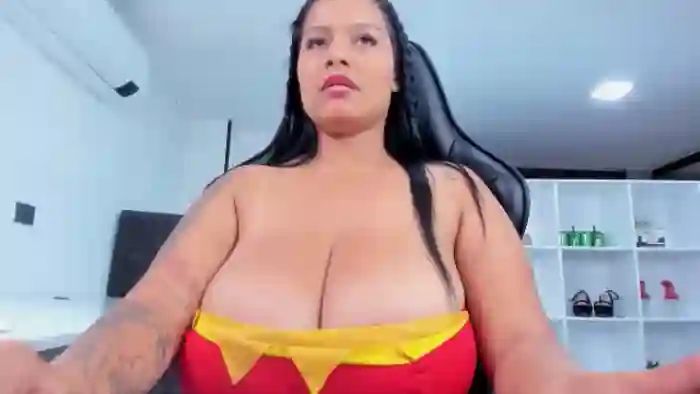Racheel_boobs