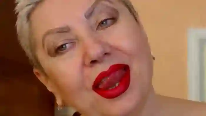 LADY__POSH