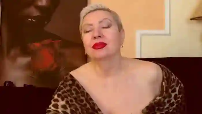 LADY__POSH