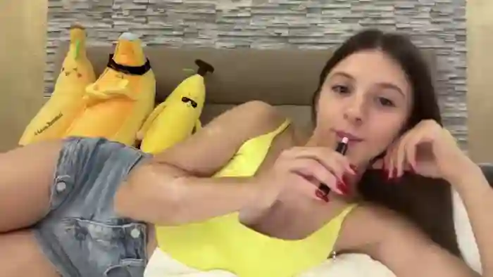 Anna_Banana_