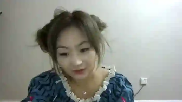 AsianDoll2000