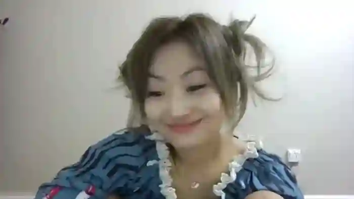 AsianDoll2000