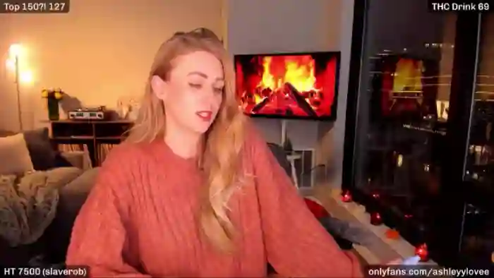 AshleyyLovee
