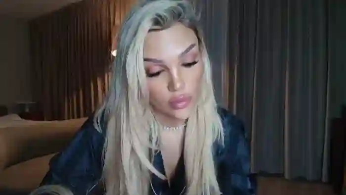 Shayblonde