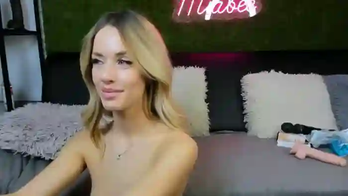 Mia_Bae