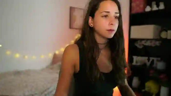Dina_camgirl