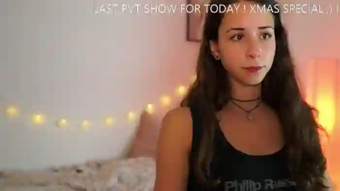 Dina_camgirl