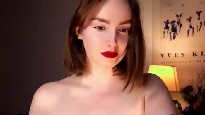 Red_Lips_Girl
