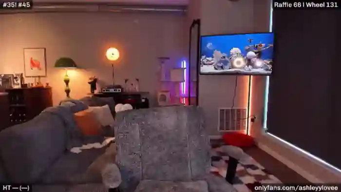 AshleyyLovee