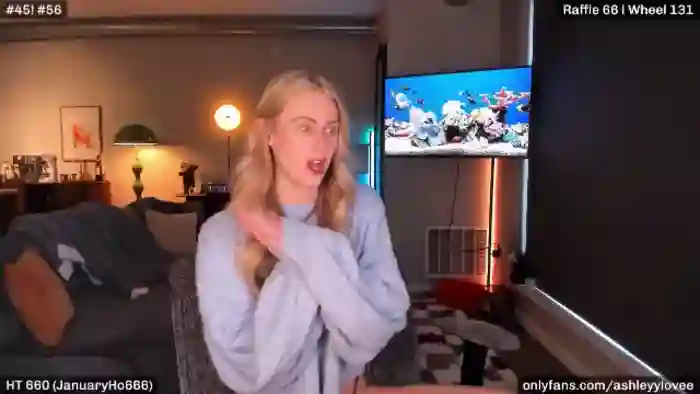 AshleyyLovee