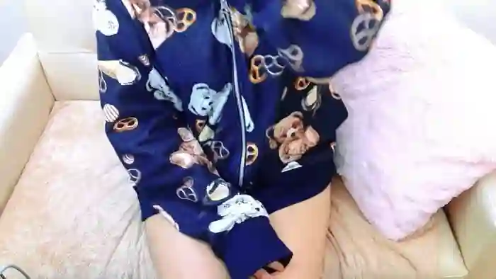 uxuHINAuxu