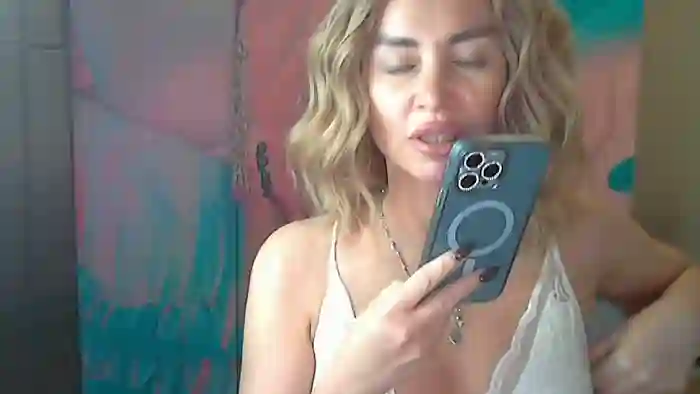 JuicyLusie