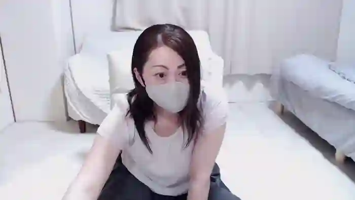 qoMOCOoq