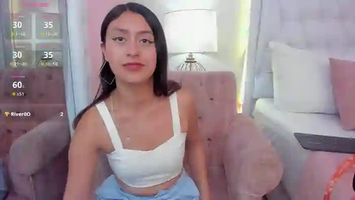 MiaLewis