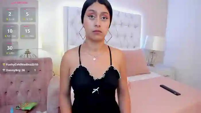 MiaLewis