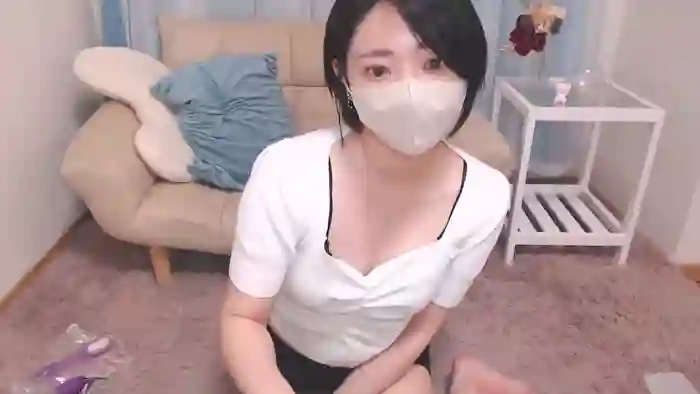 opYuKiNoq