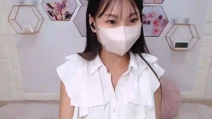 znnMEGUuuz