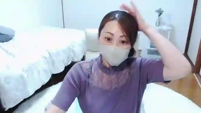 qoMOCOoq