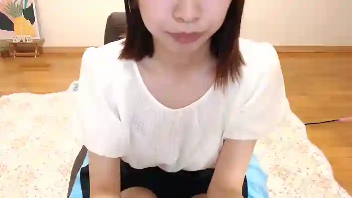 gqMOMOgq