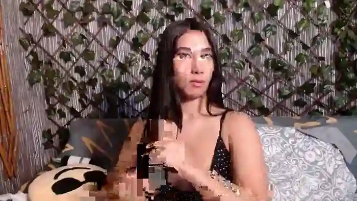 VioletCollins